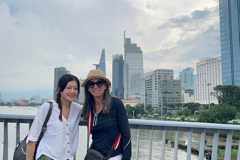 Privat Saigon Vespa Tour: Sightseeing i Ho Chi Minh-stadenUpphämtning och avlämning i Phu My hamn