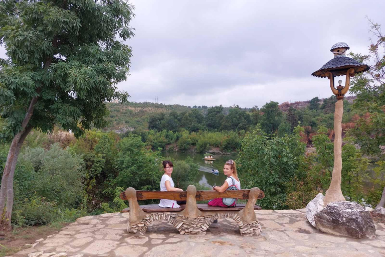 Sofia: Cave God's Eyes and Iskar-Panega Geopark Tour