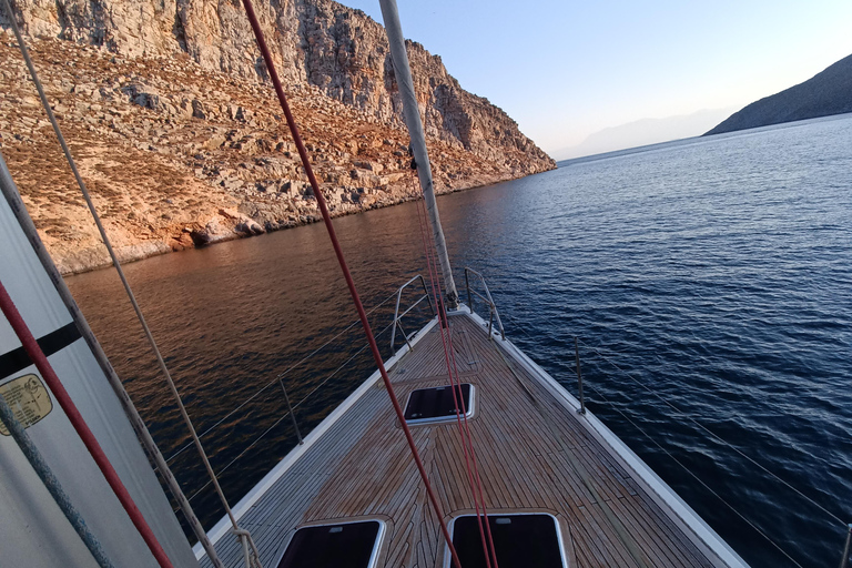 Heraklion: Dia Island seglingstur på morgonen med snorkling