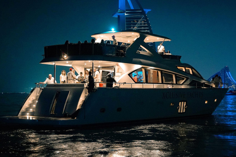 Dubai Harbor: Luxury Yacht Tour with BBQ Options Night Lights Tour