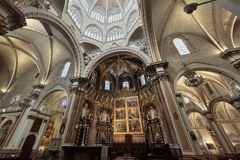 Valencia Cathedral & Holy Grail Tour with Fast Track Entry