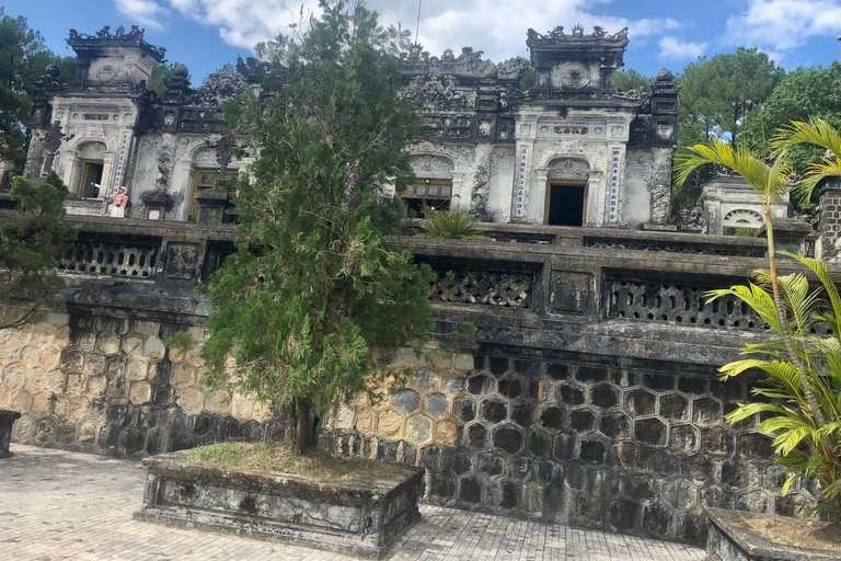 Von Da Nang/ Hoi An: Hue Kaiserliche StadtführungVon Da Nang/ Hoi An: Tour durch die kaiserliche Stadtführung von Hue