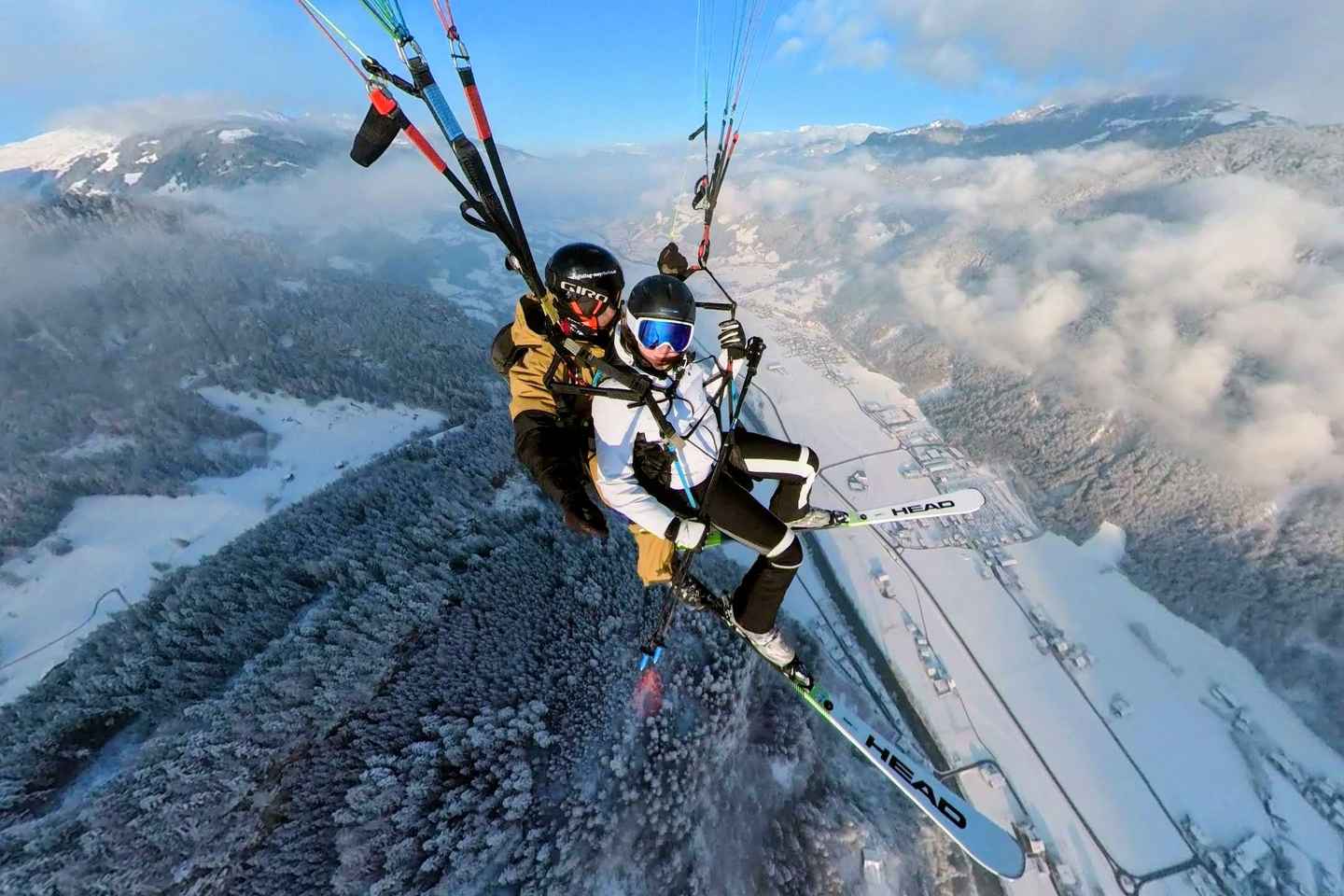 Mayrhofen: Private Paragliding Flight - All Levels - Freedom