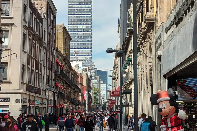 Mexico : visite à pied du centre-ville, un aperçu du passé et du présent.Mexico : visite guidée à pied du centre-ville, un aperçu du passé au présent