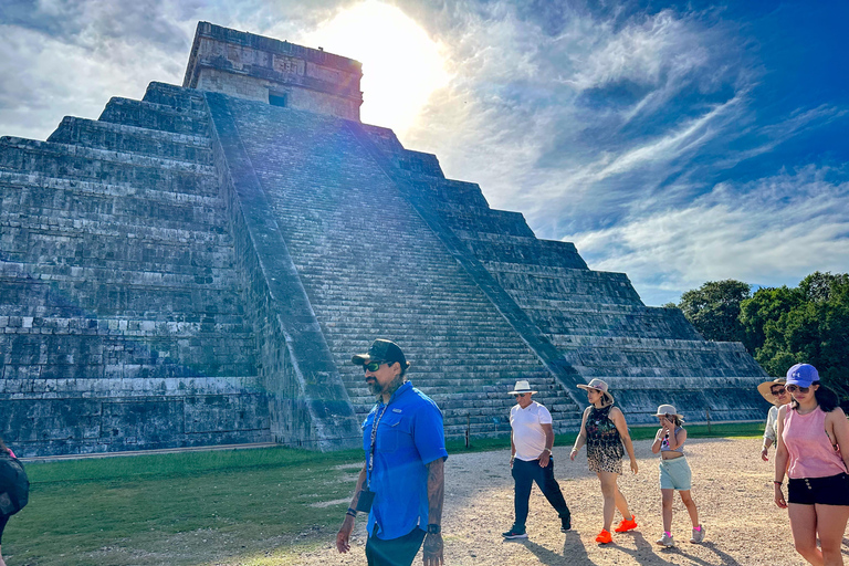 Cancun: Chichen Itza Early Access Guided Tour with Lunch Shared Tour with Hotel Pickup