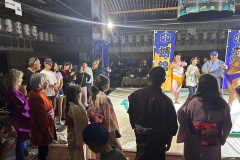 Osaka: Privat Sumo Show &amp; All Experience med Hot PotPrivat utställning med Hot Pot-måltid