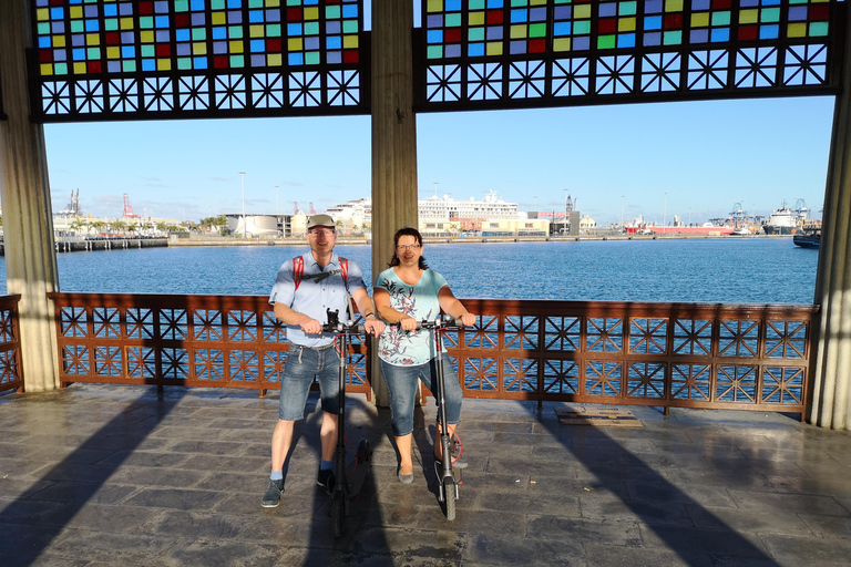 Las Palmas Exploring: Walking Guided City Adventure Las Palmas: Walking Guided Exploring Tour Adventure 1.5h