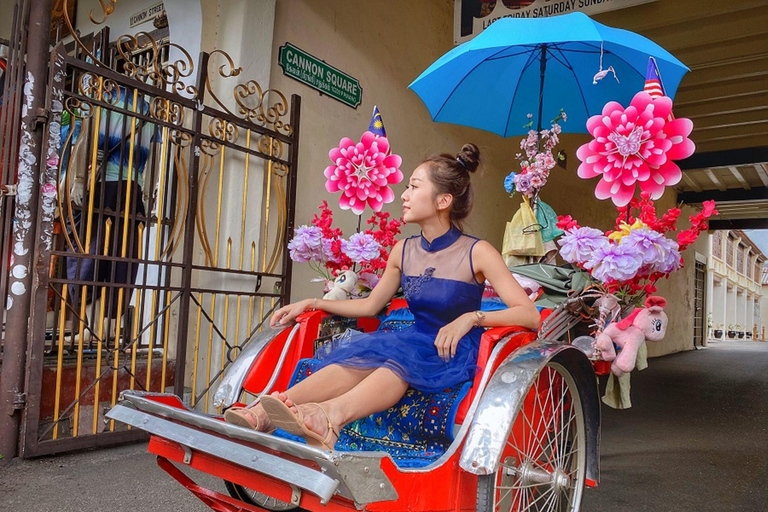 Penang: Georgetown Heritage Tour , Trishaw Ride & transfers