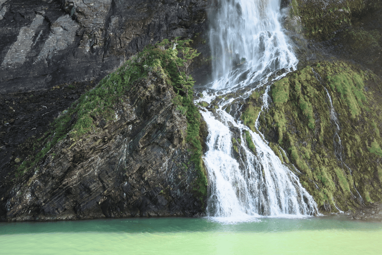 Puerto Natales : navigation vers les glaciers Balmaceda et SerranoPuerto Natales : Navigation vers les glaciers Balmaceda et Serrano