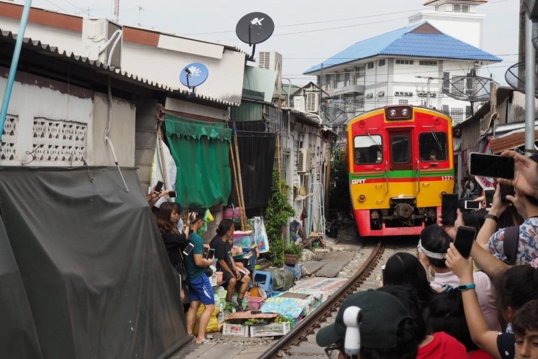 UNESCO : Tour Privado del Mercado Flotante y el Mercado de Trenes de AmphawaMaeklong+Damnoen Saduak+Amphawa Tour privado (chino)