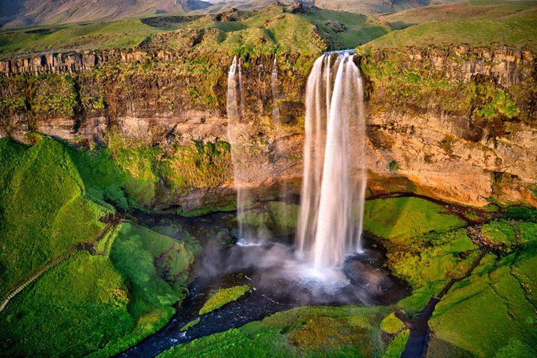 Icelandic South Coast - Shore ExcursionGroup of 1-8 Passengers