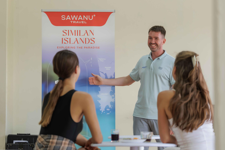 Phuket: Excursión a las Islas Similan en Catamarán Premium Speed
