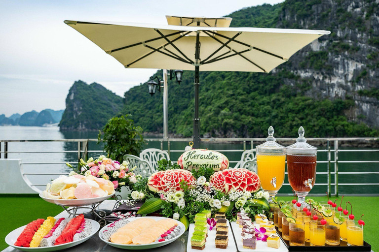 Hanoi: Halong Bay Day Tour with 5-star Cruise & Transfer