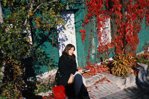 Oslo: Private Vintage Walking Tour with Photos Private Vintage Oslo Walk & Aesthetic Photos