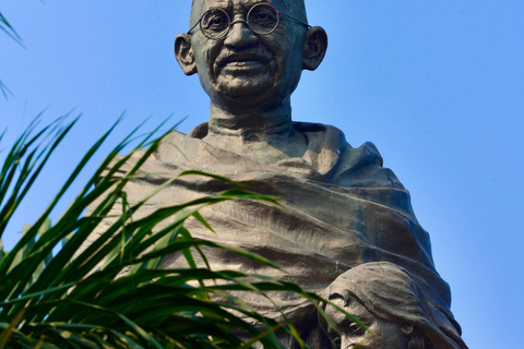 Delhi: Raj Ghat, Gandhi Smriti and National Gandhi Museum.