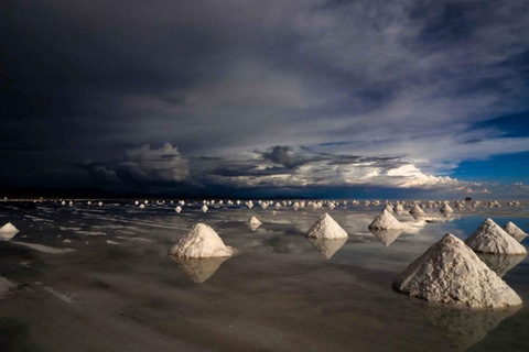 UYUNI ZOUTVLAKTE 3D/2N + HOTEL - VERTREK VANUIT UYUNI BOLIVIA