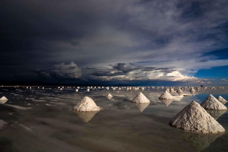 UYUNI ZOUTVLAKTE 3D/2N + HOTEL - VERTREK VANUIT UYUNI BOLIVIA