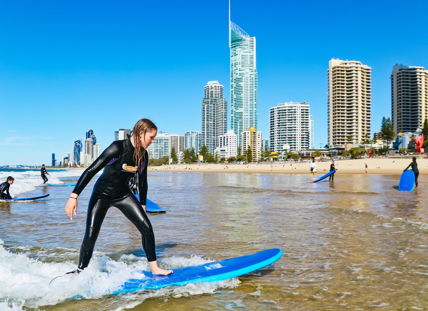 Surfers Paradise: Surflektion på Gold Coast