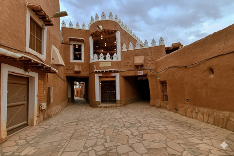 Riyadh: Ushaiger Heritage Village Private Day Trip