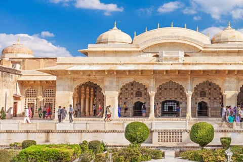 Jaipur : Old and New Jaipur Ganztagestour private Tour mit dem Auto