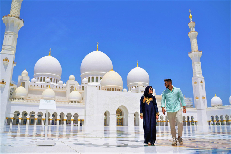 Från Dubai: Abu Dhabi Sheikh Zayed-moskén och Qasr Al Watan