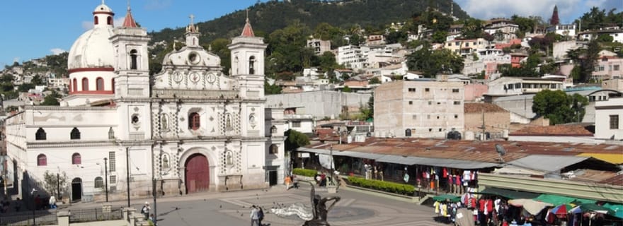 Depuis Tegucigalpa : Transfert partagé aller simple vers San Pedro Sula