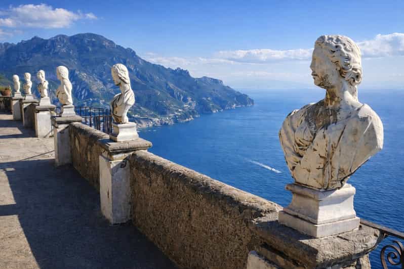 From Naples/Salerno: Group Tour to Positano, Amalfi, Ravello