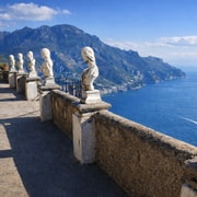 Von Neapel/Salerno aus: Gruppentour nach Positano, Amalfi, Ravello