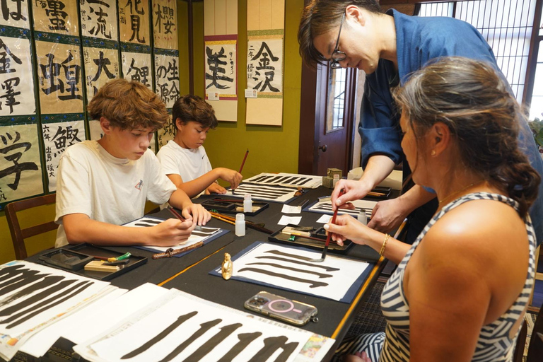Kanazawa : Japanese Calligraphy Class