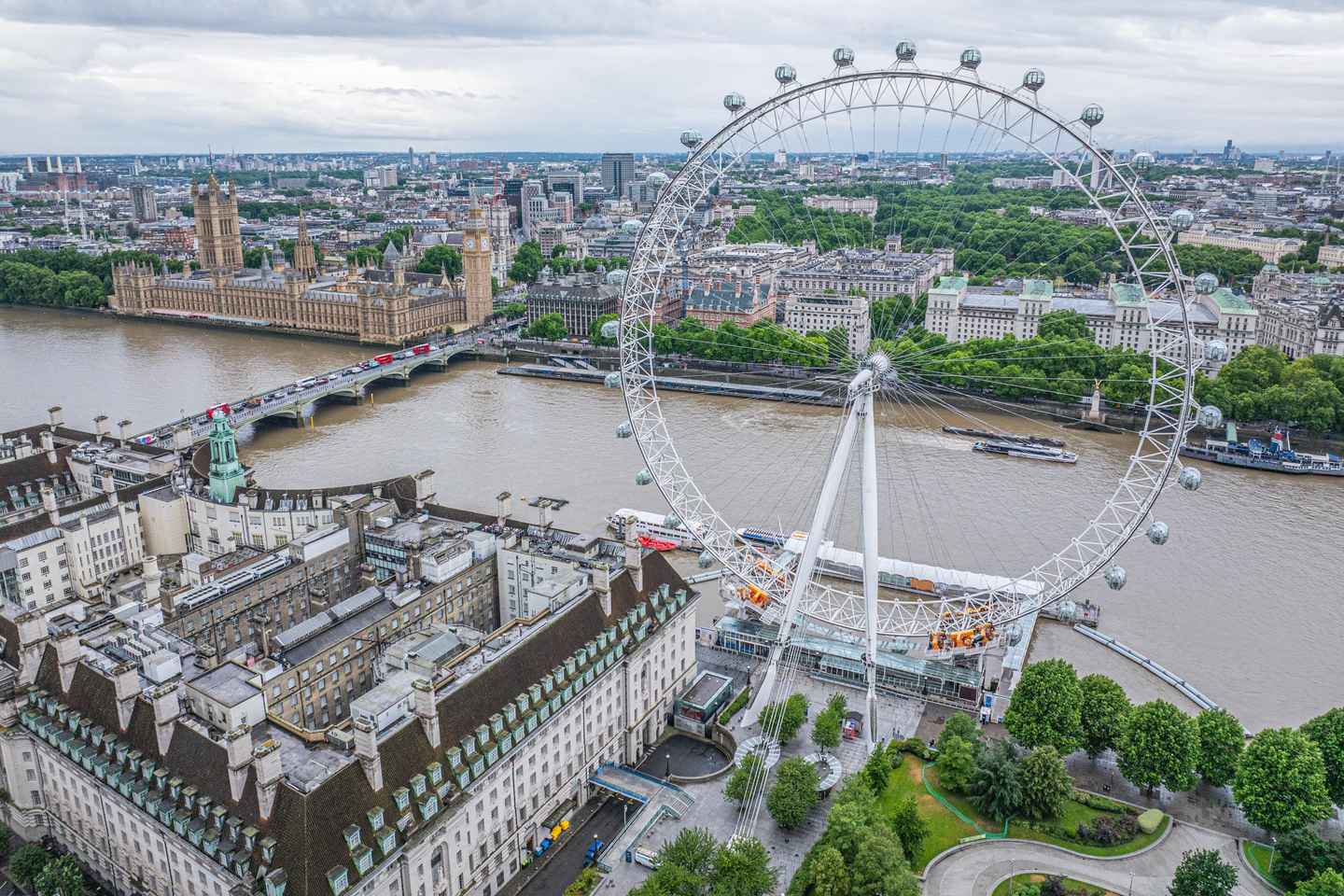 London: Full-Day London Bus Tour - Tour in English Without London Eye