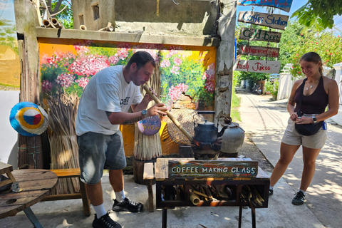 Hoi An: Authentic Traditional Vietnamese Coffee Making Class