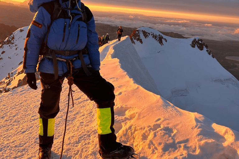 拉巴斯：瓦伊纳波托西 3 天攀登之旅（含认证导游）拉巴斯：瓦伊纳波托西 3 天攀登私人观光