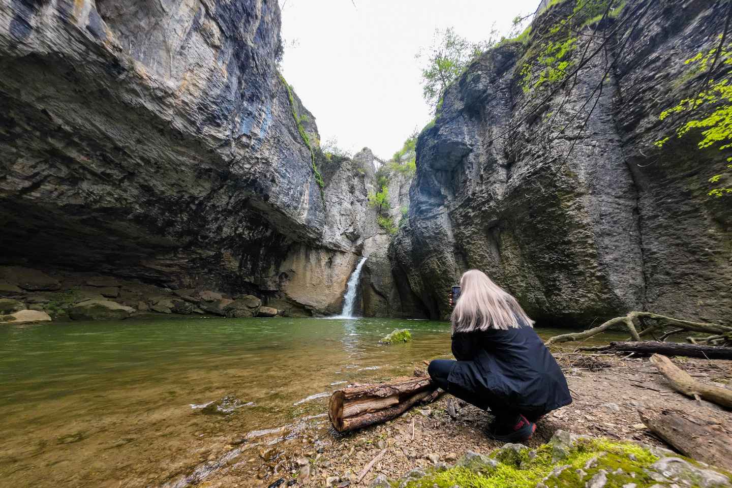 벨리코 타르노보 근교 폭포와 동굴 하루 여행