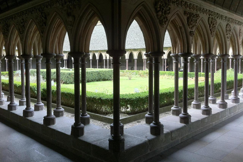 From Cherbourg: Mont Saint-Michel Guided Tour