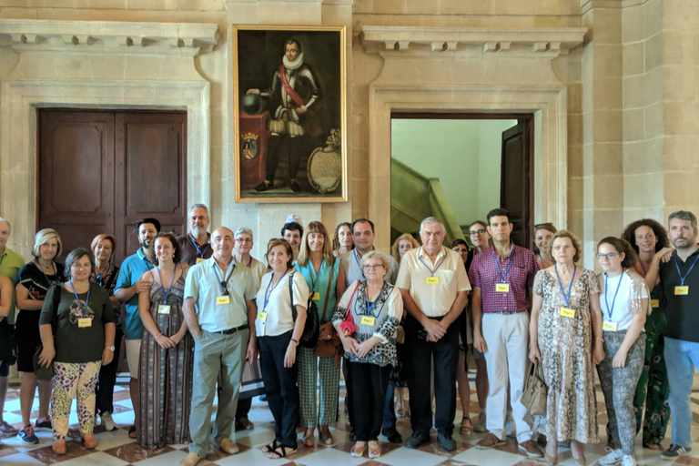 Seville: Archive of the Indies Guided TourSeville: Archive of the Indies Guided Tour in Spanish