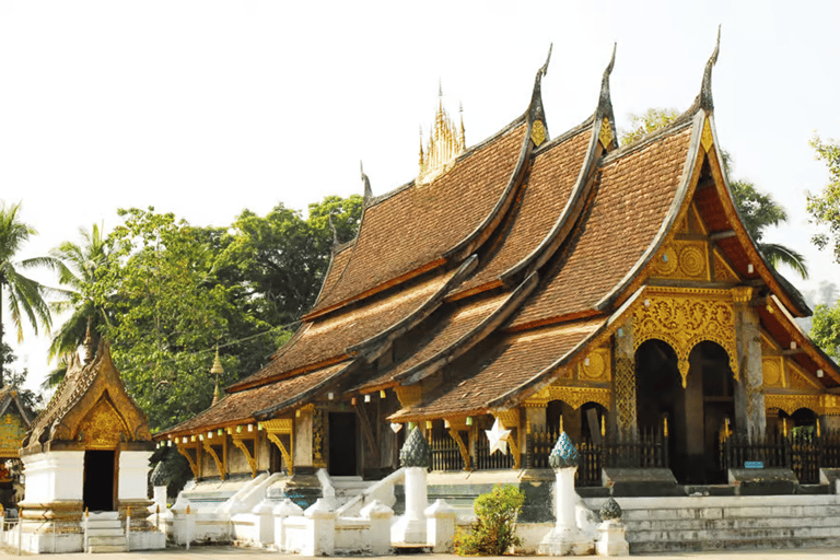 Luang Prabang: 1-godzinna wycieczka po zabytkach, przekąski, napoje, odbiórLuang Prabang: godzinna wycieczka po zabytkach, przekąski, napoje, odbiór