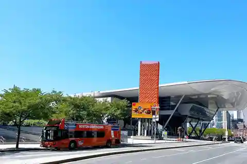 Tour noturno em Boston: Boston Sightseeing Double-Decker Tour
