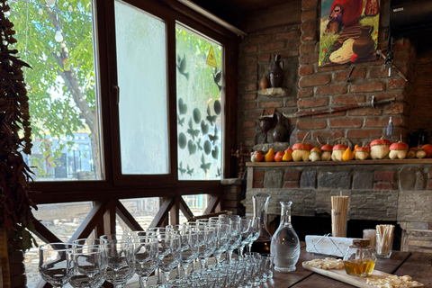 From Tbilisi: Kakheti, Sighnaghi & Telavi Day Trip with Wine