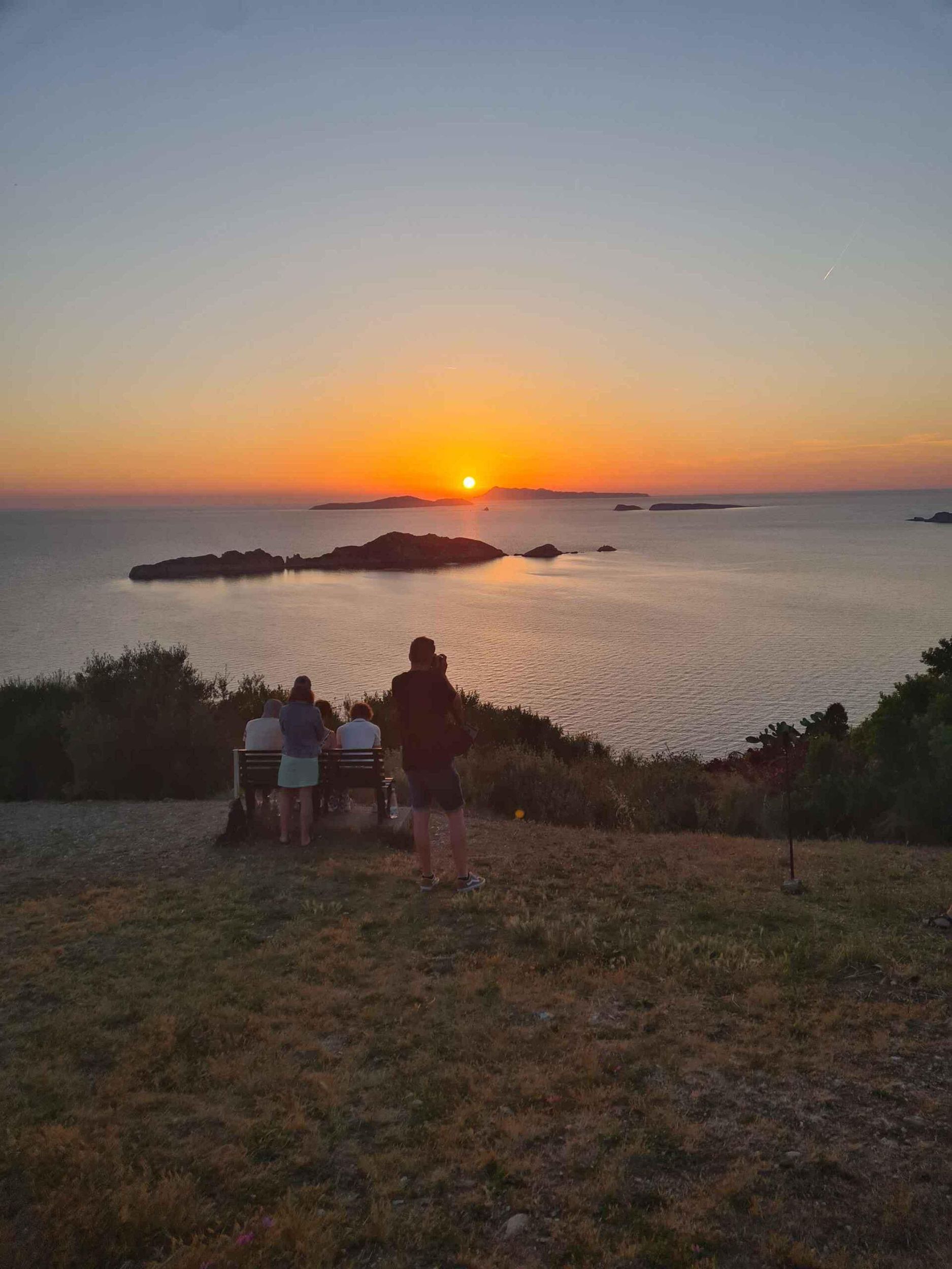 Korfu: Wanderung nach Porto Timoni & Sonnenuntergang in Afionas