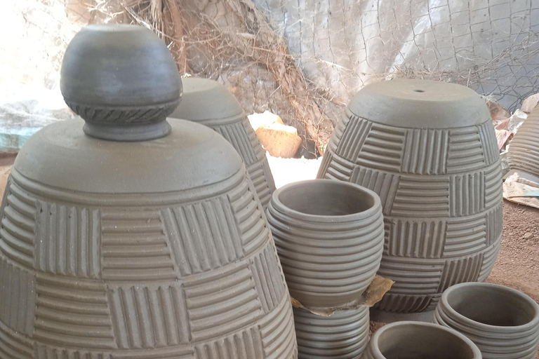 Arusha : visite de l&#039;atelier de poterie &quot;From Earth to Art