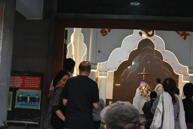 Bangalore: Foodie Tour, Local Market, & Mystery Nandi Temple Bangalore:Food Street Walk+Local Market+Mystery Nandi Temple