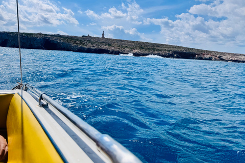 Malta: Private Speedboat Charter with Swim Stops