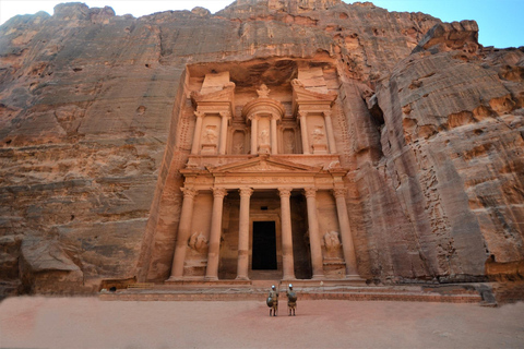 Petra &amp; Wadi Rum, 3 dagen vanuit Tel Aviv met vluchtenToeristenklasse 3-sterren hotel