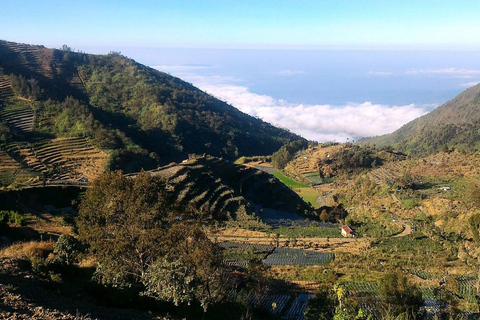 Yogyakarta: 5-Day Dieng Plateau Tour with Jeep Ride The Beauty of Yogyakarta and Dieng Plateau 5D4N Tour Package
