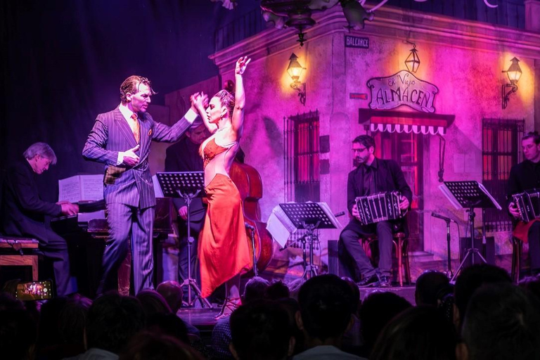 Buenos Aires: El Viejo Almacén tangoshowVIP tangoshow en diner zonder vervoer