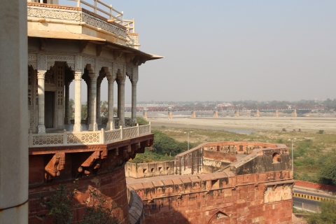 Vanuit Delhi: Taj Mahal, Agra Fort en Baby Taj-tour met lunchAuto + chauffeur + gids + tickets + 5-sterrenlunch