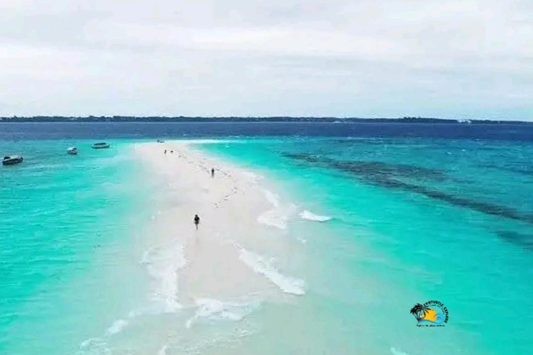 Zanzibar: wyspa więzienna i piaszczysta ławica Nakupenda z lunchemOpłata za wstęp na wyspę więzienną nie jest wliczona w cenę