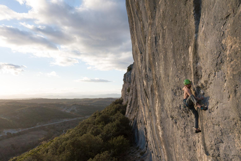 Climbing: Discovery, Improvement & Autonomy