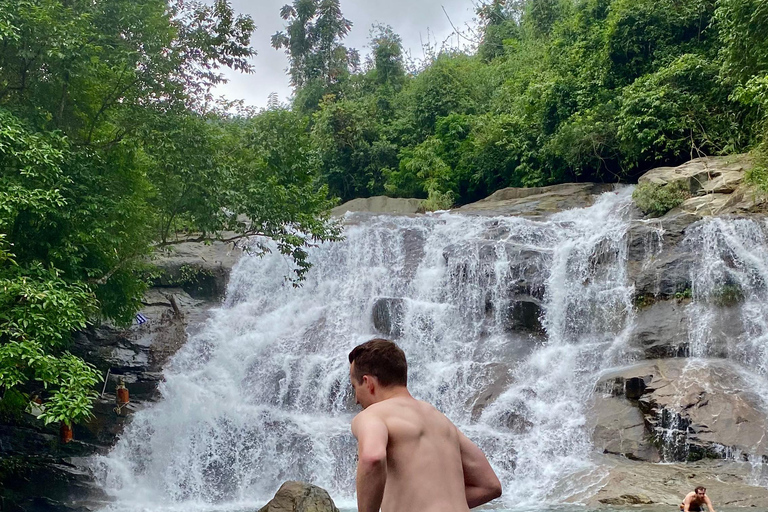 U.S.ARMY JEEP TOUR: from Hue to Hoian via Hai Van Pass