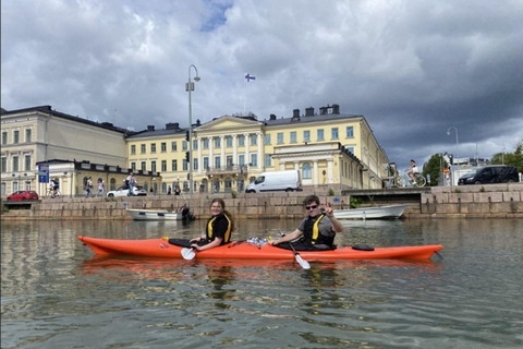 Helsinki: Lugares de interés de la ciudad de Helsinki - ¡Una excursión en kayak!